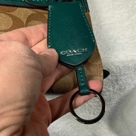 Coach F30301 Peyton Coated Canvas Saffiano Tote Green and Khaki - Picture 2 of 15